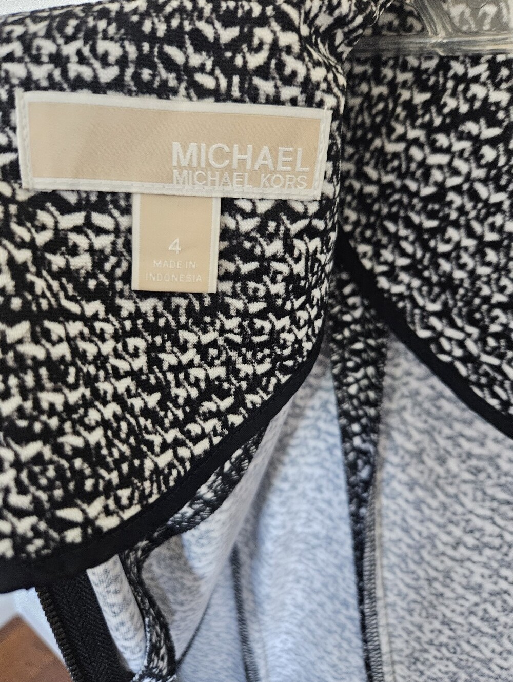 Michael Kors Herringbone Ponte Dress - Picture 14 of 14